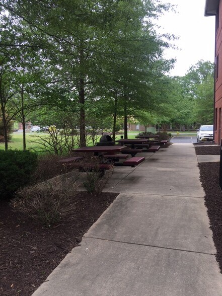 More Photos Of 50 Post Office Rd, Waldorf Medical For Lease