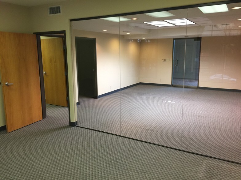 More Photos Of 44 E Foothill Blvd, Arcadia Office For Lease