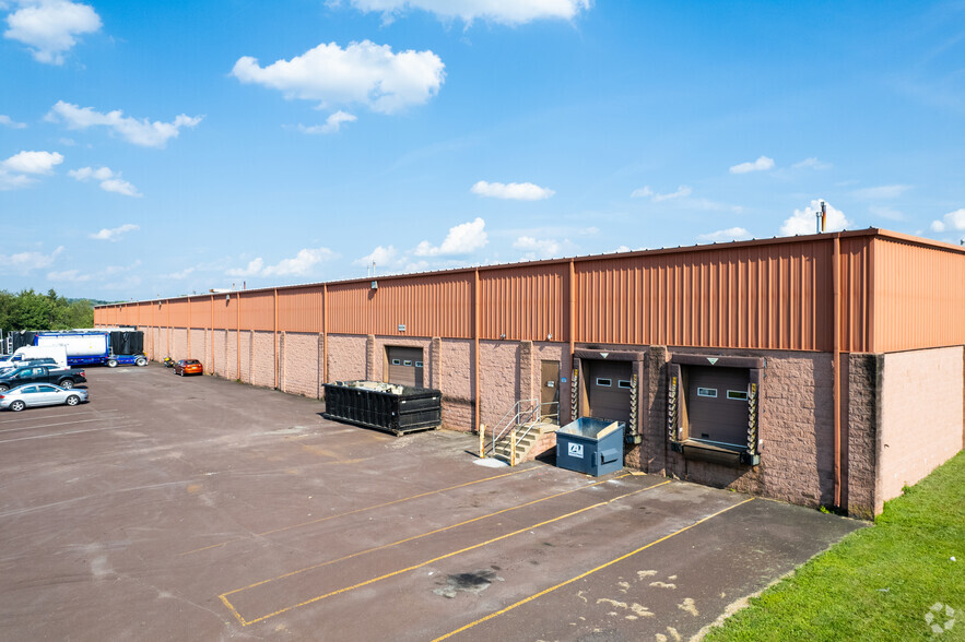 Primary Photo Of 2512 Quakertown Rd, Pennsburg Warehouse For Lease