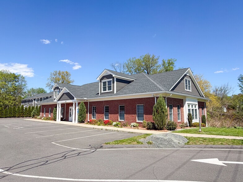 Primary Photo Of 200 Mountain Rd, Suffield Office For Lease