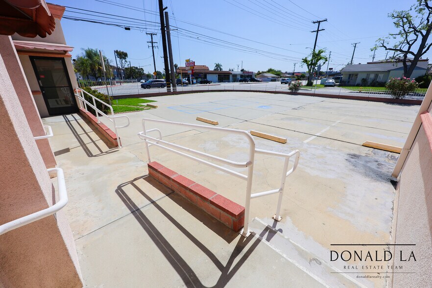 More Photos Of 10405 Lower Azusa Rd, Temple City Medical For Sale