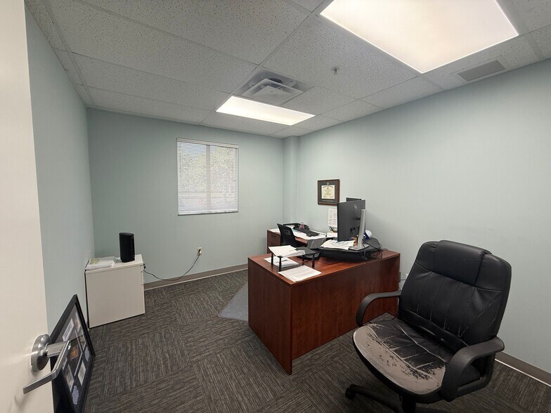 More Photos Of 897 E Venice Ave, Venice Medical For Lease