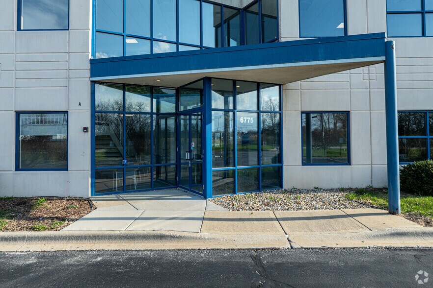 More Photos Of 6775 Prosperi Dr, Tinley Park Hospital For Sale