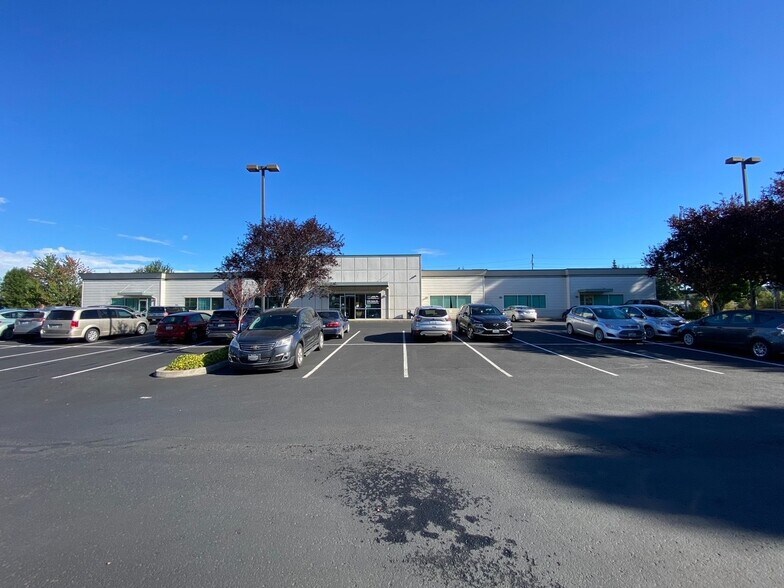 More Photos Of 3467 Galvin Rd, Centralia Office For Sale