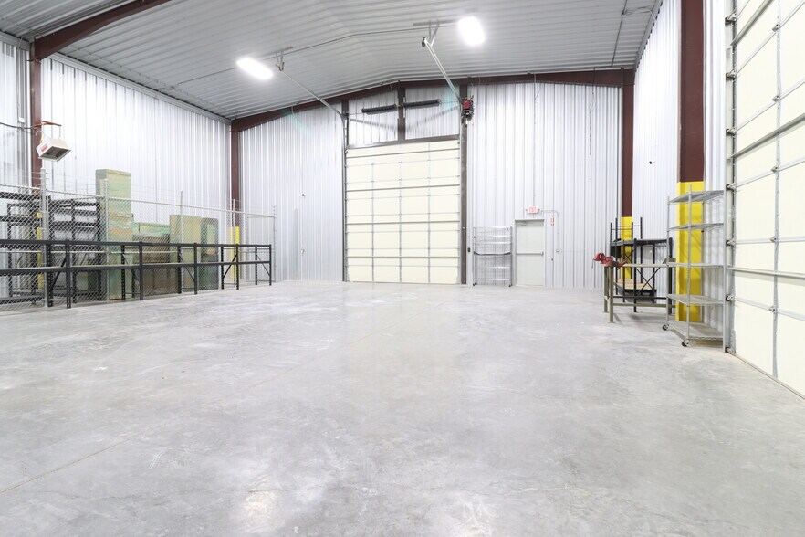 More Photos Of 2605 French dr, Hobbs Industrial For Lease