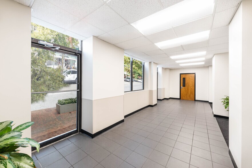 More Photos Of 1029 Vermont Ave NW, Washington Loft Creative Space For Lease