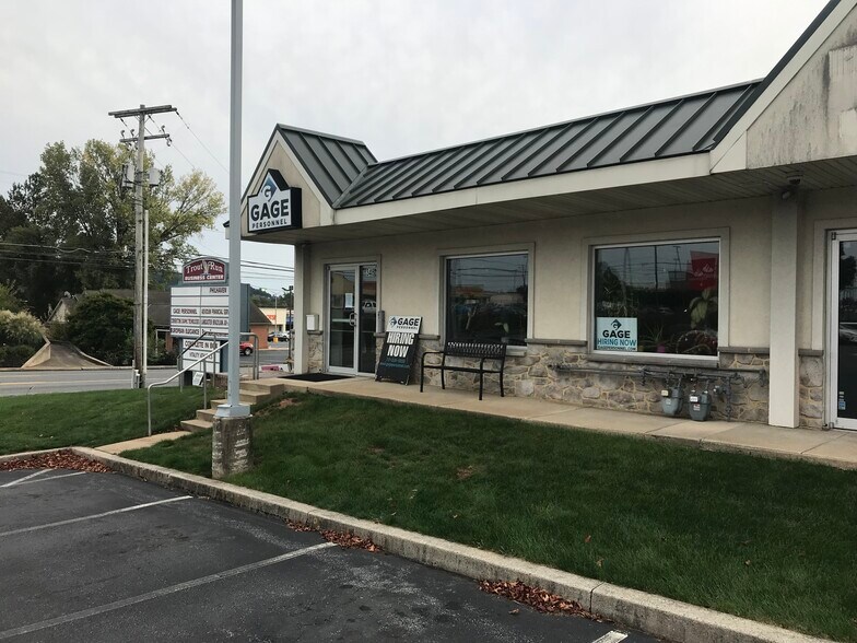 More Photos Of 330 N Reading Rd, Ephrata Unknown For Lease