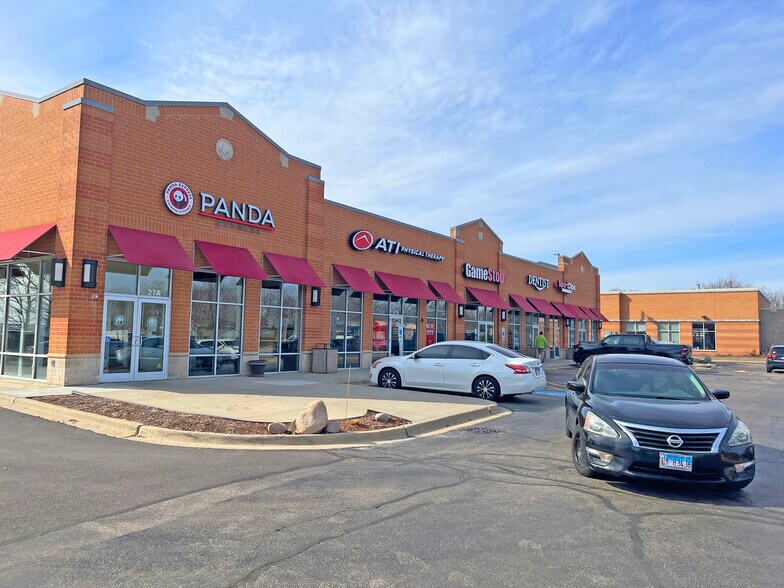 More Photos Of 27 S Western Ave, Carpentersville Unknown For Lease