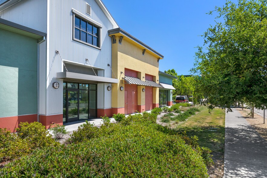 More Photos Of Lakeville Hwy @ casa grande rd, Petaluma Unknown For Lease