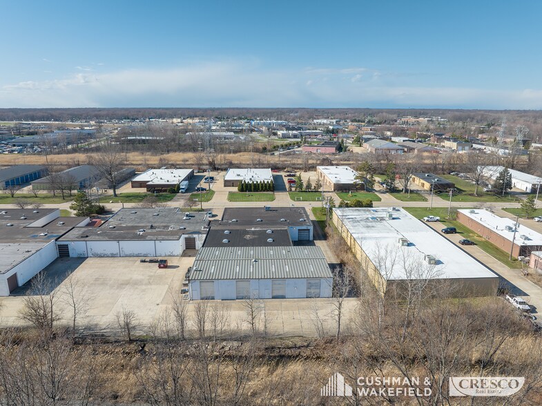 More Photos Of 8710 East Ave, Mentor Warehouse For Lease