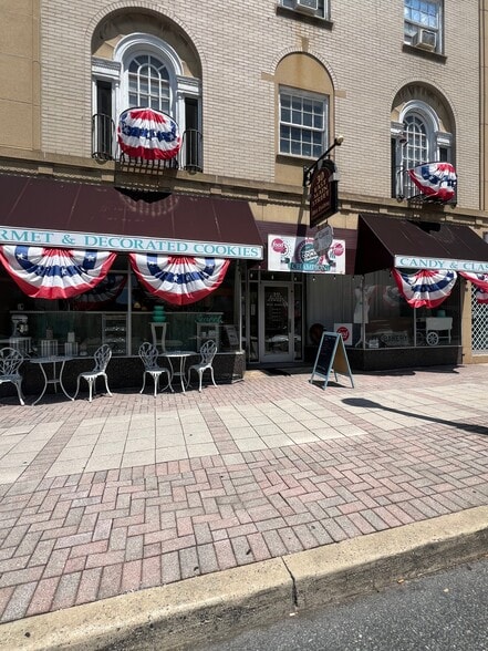 Primary Photo Of 30 E Main St, Ephrata Storefront Retail Office For Lease