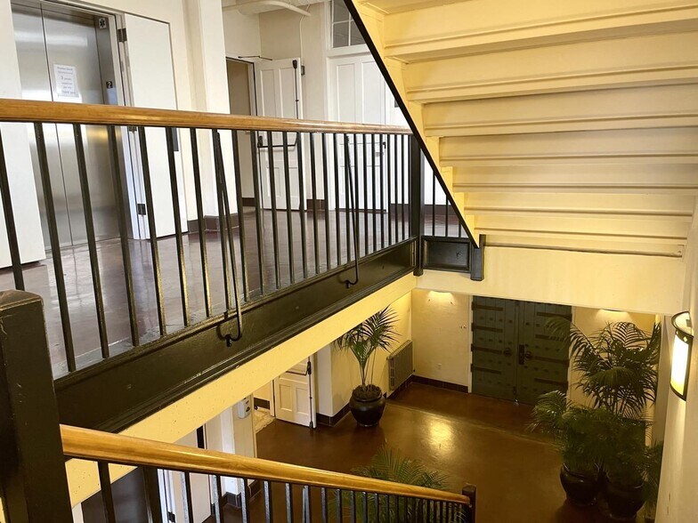 More Photos Of 39 Mesa St, San Francisco Office Residential For Lease