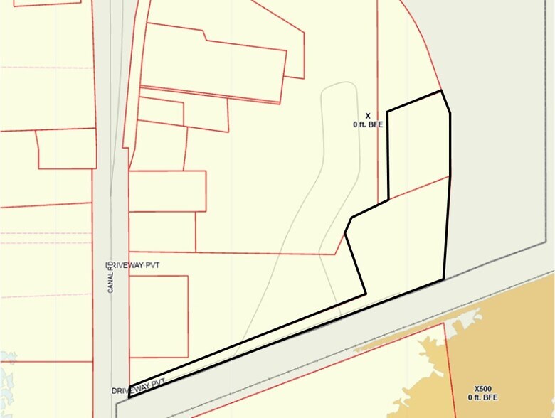 More Photos Of 9140 Canal Rd, Gulfport Light Distribution For Sale