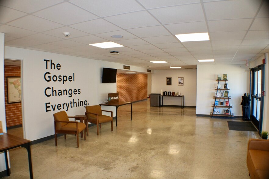 More Photos Of 4265 E Lucas Dr, Beaumont Religious Facility For Sale