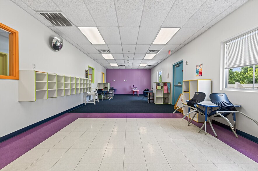 More Photos Of 33043 Egypt Ln, Magnolia Daycare Center For Sale