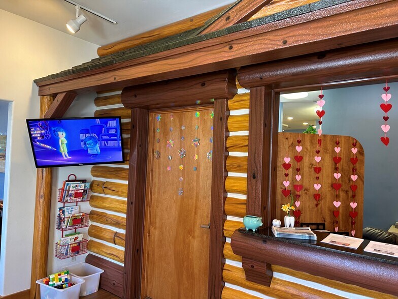 More Photos Of 315 S River St, Hailey Medical For Sale