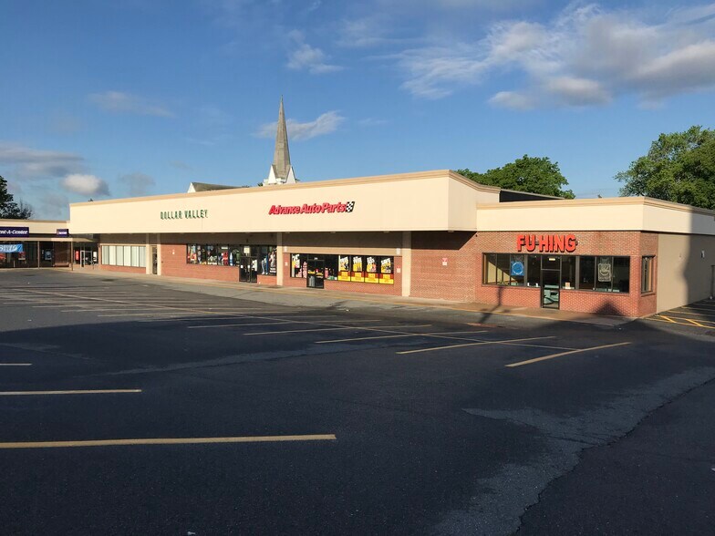 More Photos Of 200 Main St, Haverhill General Retail For Lease