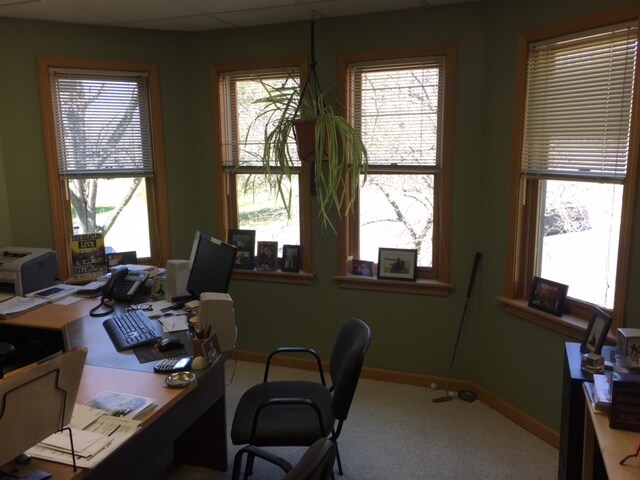More Photos Of 8100-8116 Cazenovia Rd, Manlius Medical For Lease