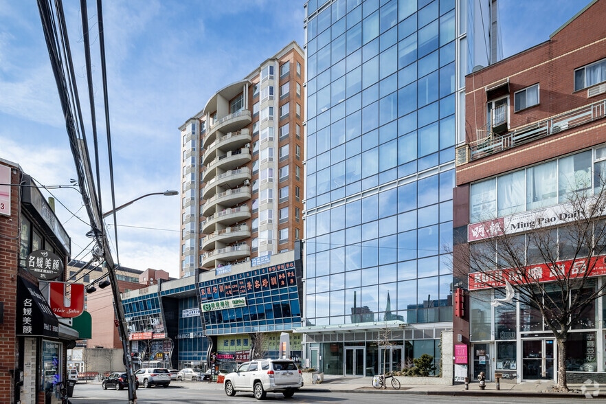 More Photos Of 3720 Prince St, Flushing Apartments For Sale