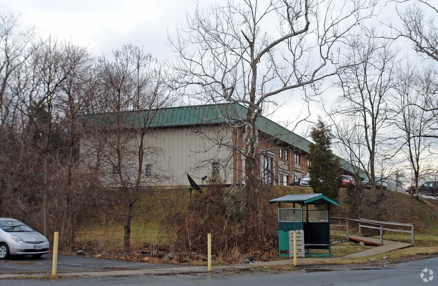 More Photos Of 48-64 Sycolin Rd SE, Leesburg Office For Lease