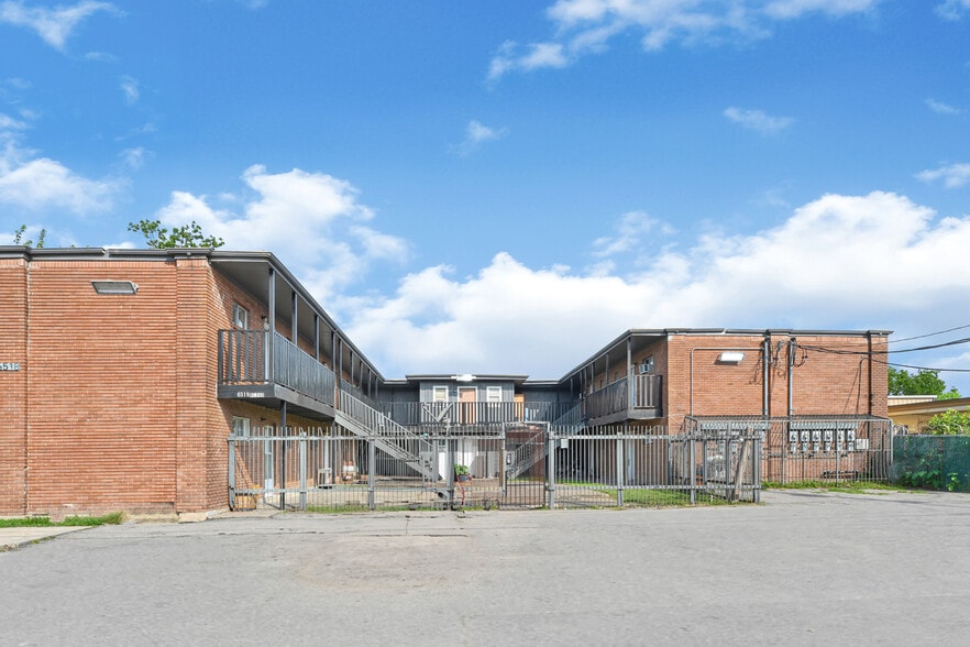 More Photos Of 6514-6518 Weston St, Houston Multifamily For Sale