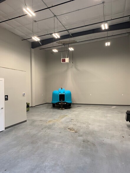 More Photos Of 51 Dynamic Dr, Scarborough Manufacturing For Sale