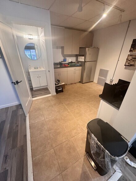 More Photos Of 175 Haven St, Reading Office For Lease