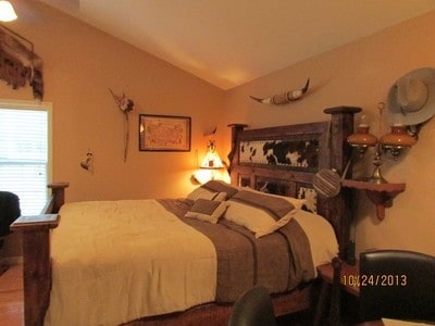 More Photos Of 215 E French Ave, Orange City Hospitality For Sale