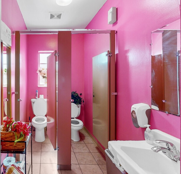 More Photos Of 4100 Maple Ave, Richton Park, Richton Park Specialty For Sale