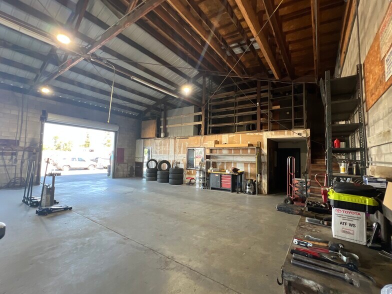 More Photos Of 1040 High St, Atwater Auto Repair For Lease