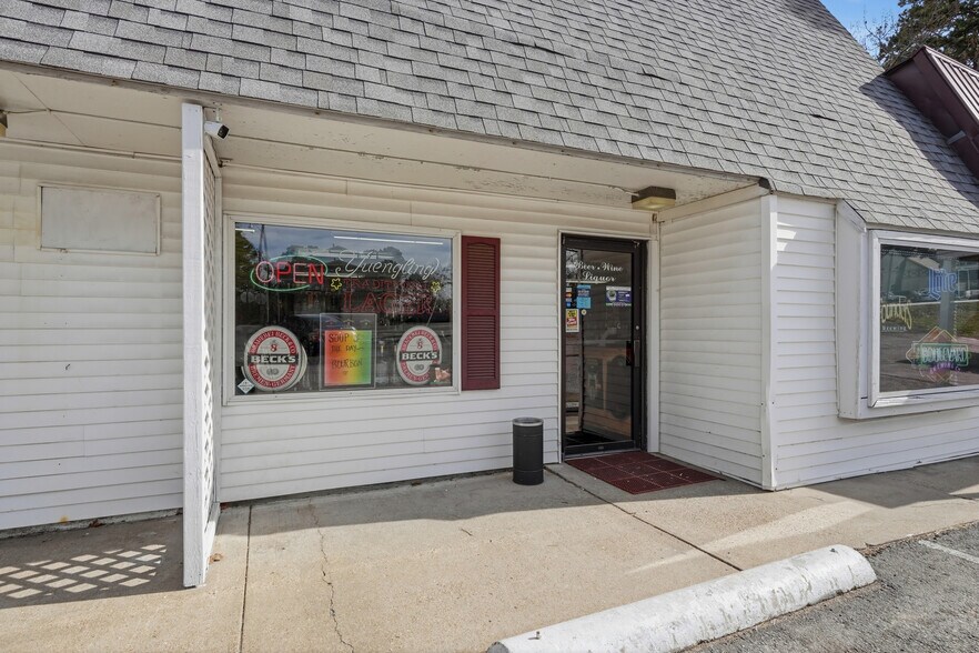 More Photos Of , Eureka Springs Unknown For Sale