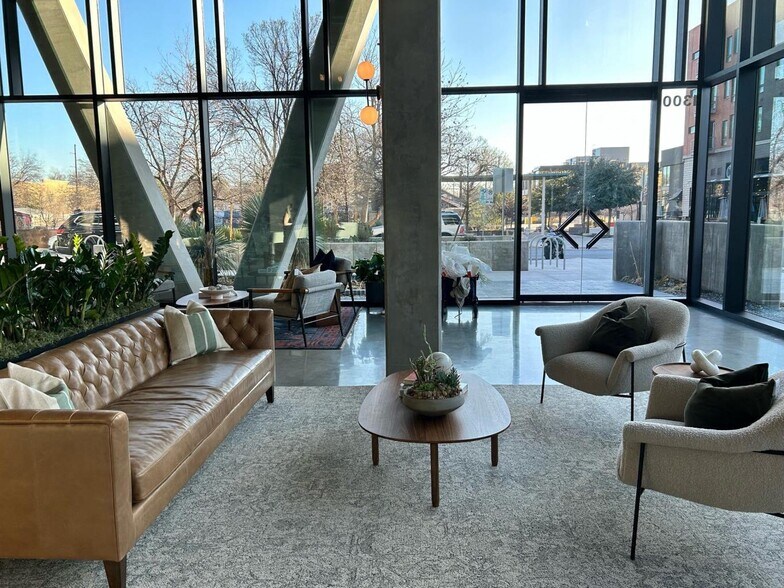 More Photos Of 1300 E 5th St, Austin Office For Lease
