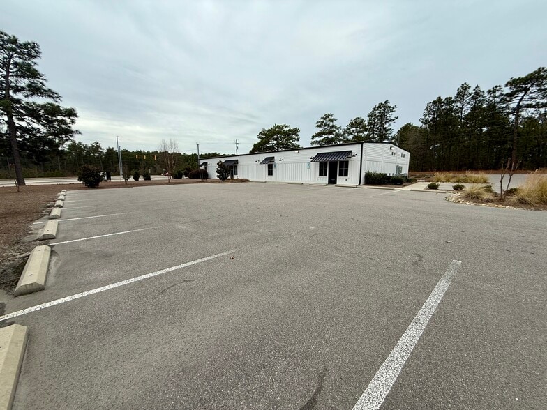 More Photos Of 2105 Juniper Lake Rd, West End Medical For Lease