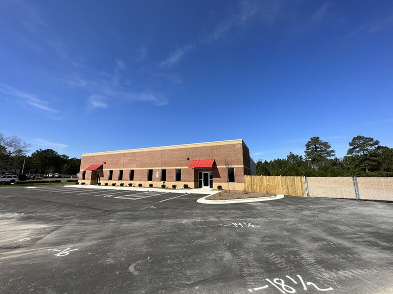 More Photos Of 237 Airport Industrial Dr, Clayton Light Manufacturing For Lease