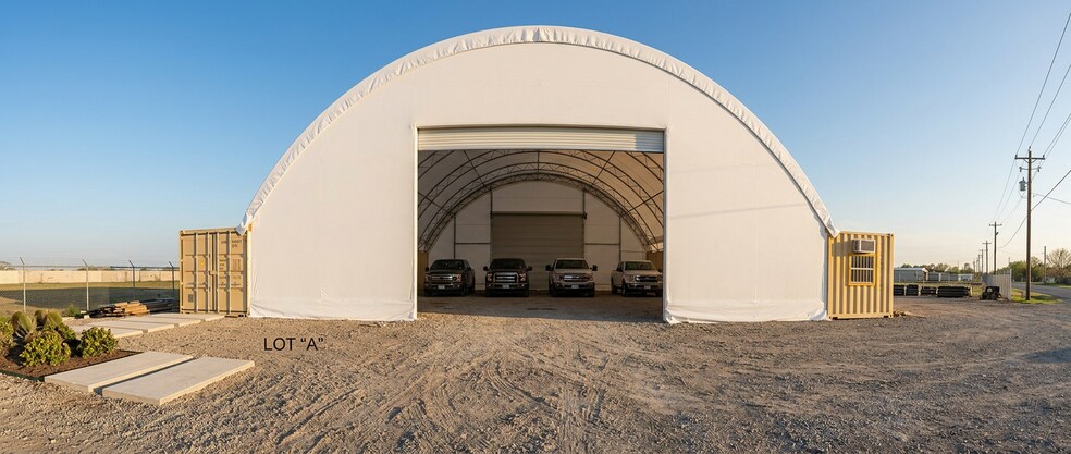 More Photos Of 17375 Gaffield Rd, Justin Warehouse For Lease