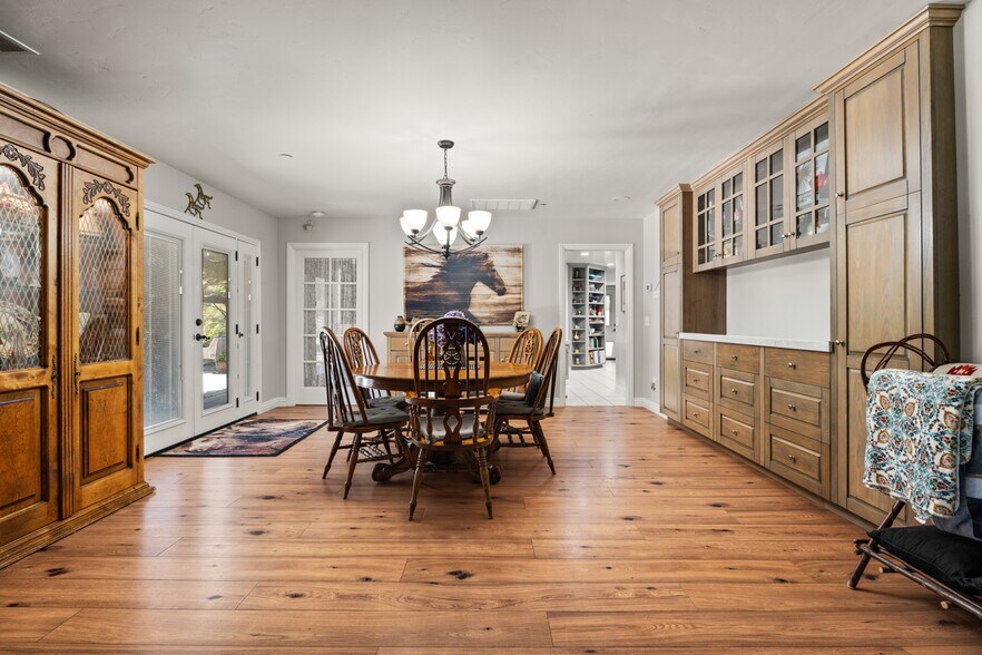 More Photos Of 33466 Sandy Creek Ln, Pine Valley Specialty For Sale