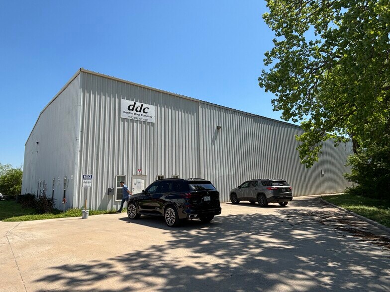 More Photos Of 2690 Old Alton Rd, Denton Warehouse For Lease