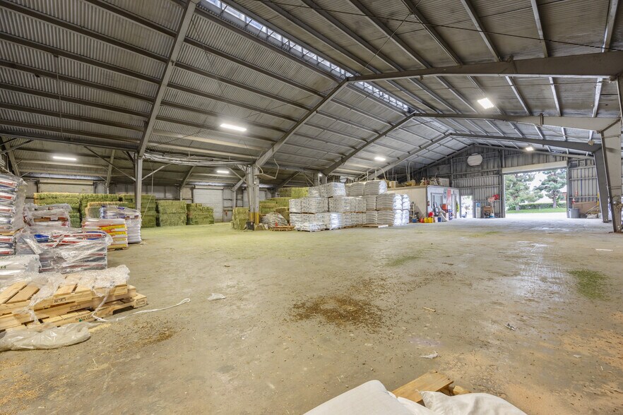 More Photos Of 780 N Todd Ave, Azusa Distribution For Sale