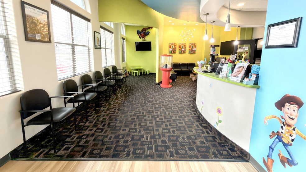 More Photos Of 4865 Hedgcoxe Rd, Plano Medical For Lease
