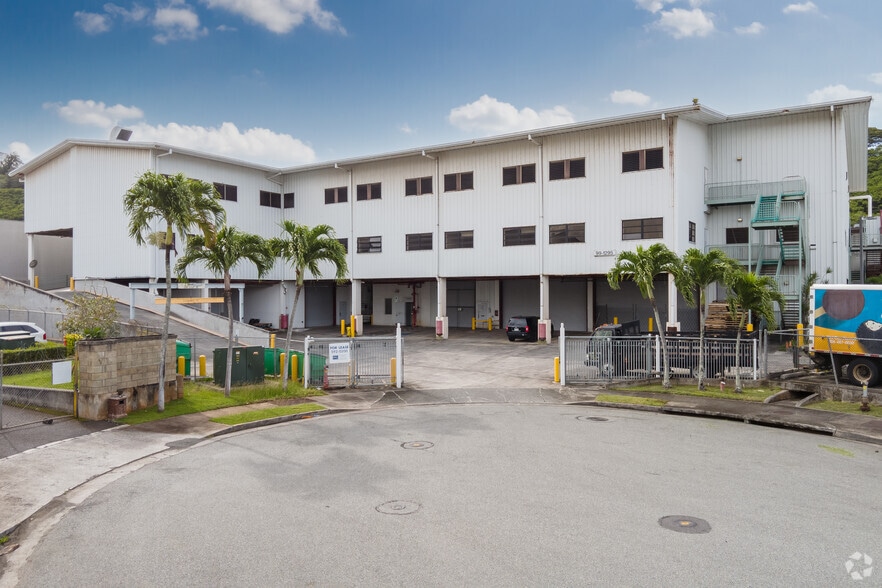 More Photos Of 99-1295 Waiua Pl, Aiea Warehouse For Lease