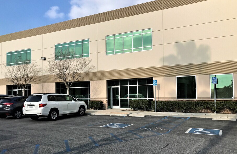 More Photos Of 4010 W Valley Blvd, Walnut Warehouse For Lease