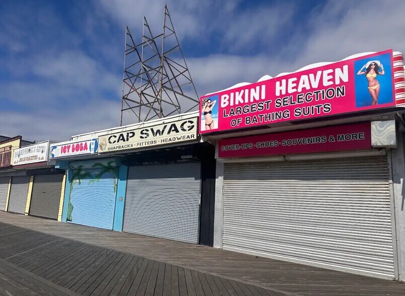 More Photos Of 2910 Boardwalk, Wildwood Storefront For Sale