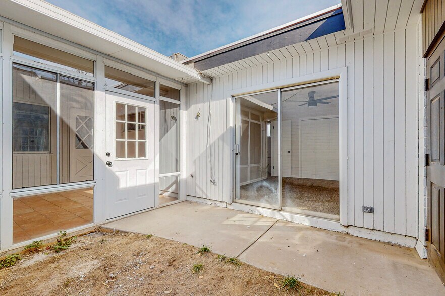 More Photos Of 1309 Virginia St NE, Albuquerque Apartments For Sale