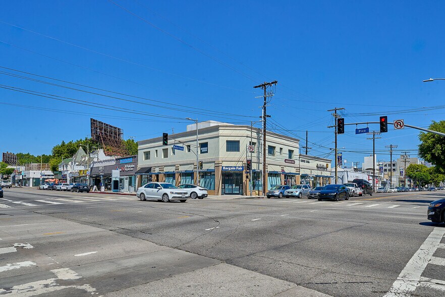 More Photos Of 8801-8809 W Pico Blvd, Los Angeles Storefront Retail Office For Lease