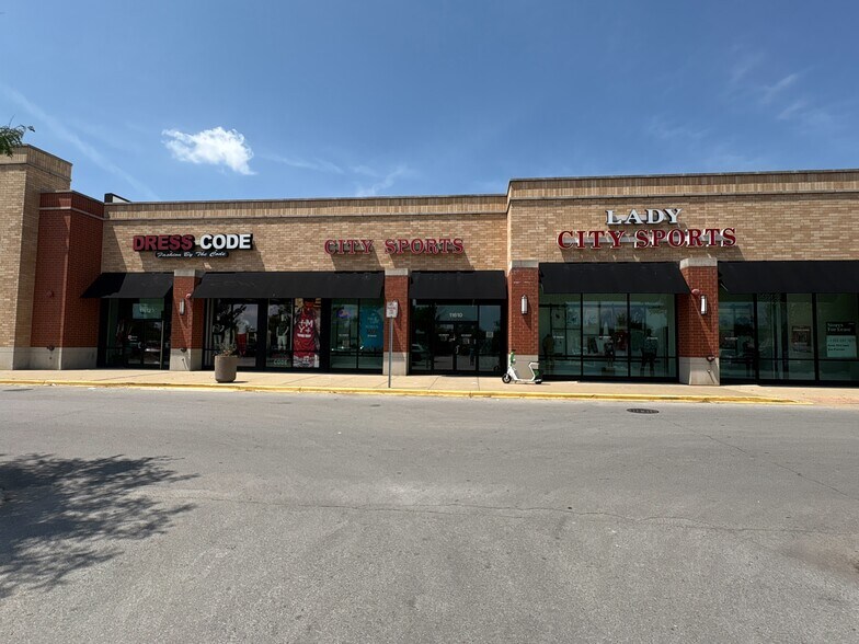More Photos Of S Marshfield Ave, Chicago Unknown For Lease