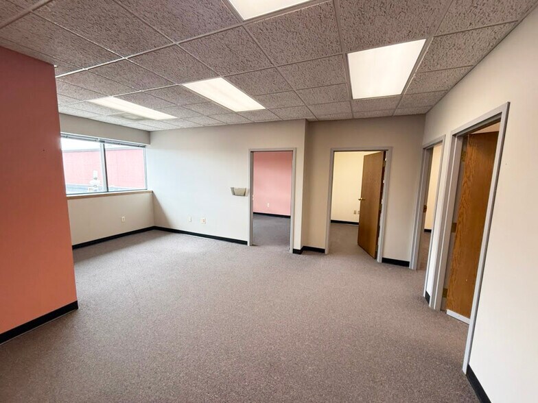 More Photos Of University Dr @ University Dr. & 1st Ave., N., Fargo Unknown For Lease