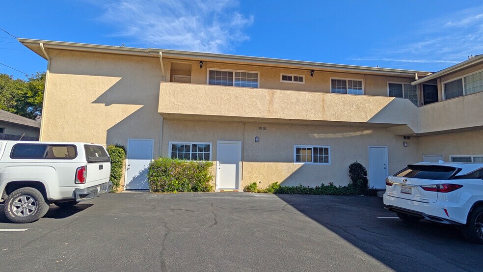 More Photos Of 100-104 W Arrellaga St, Santa Barbara Office For Lease