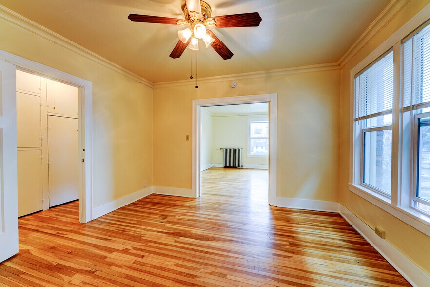 More Photos Of 1429 SW 14th Ave, Portland Apartments For Sale