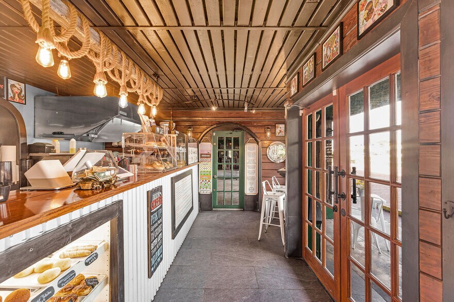 More Photos Of 90311 Old Hwy, Tavernier General Retail For Sale