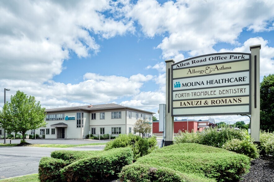 More Photos Of 5232 Witz Dr, North Syracuse Medical For Sale